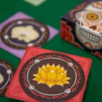 بازی فکری جمجمه Skull | بازی کارتی بلوف و دورهمی خانوادگی
